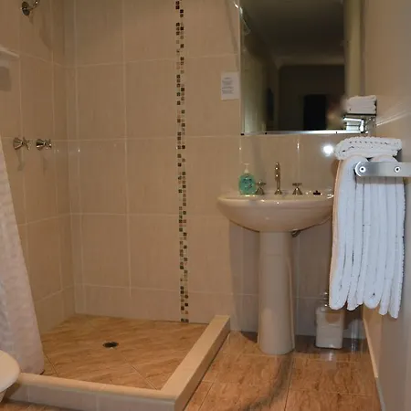Beachhouse Bed And Breakfast Redcliffe Room photo